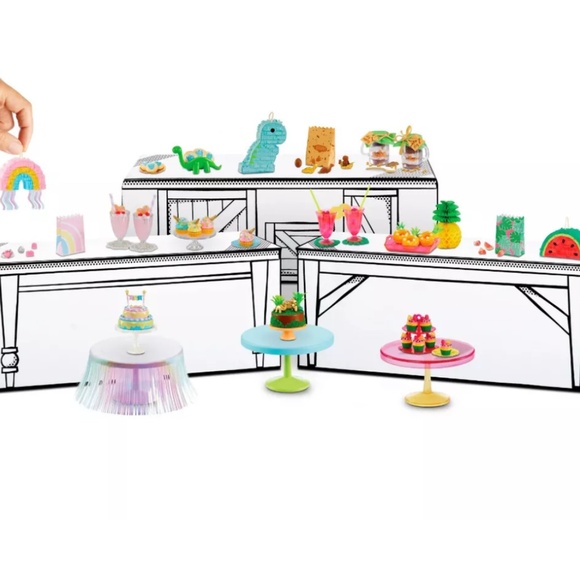 MGA Miniverse Birthday series pineapple donut ball - Picture 2 of 2